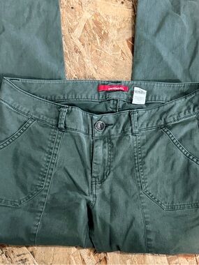 Unionbay Cargo Pants Women Size 11 Olive Green Utility Ankle Zip Stretch